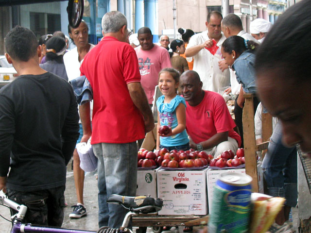 Manzanas en La&nbsp;Habana