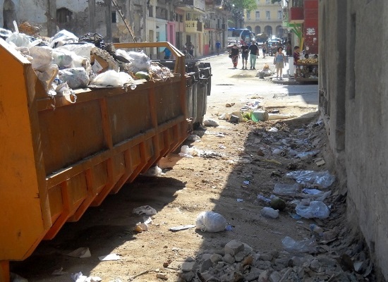Virtudes o la ruina de una calle&nbsp;habanera