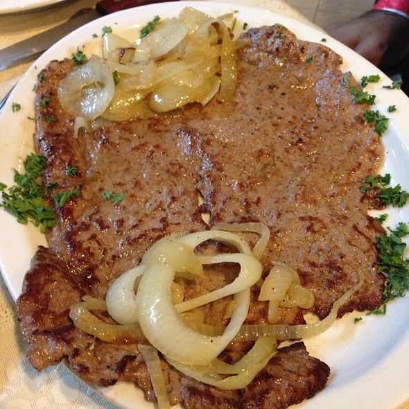 ¿Salimos a comer&nbsp;algo?