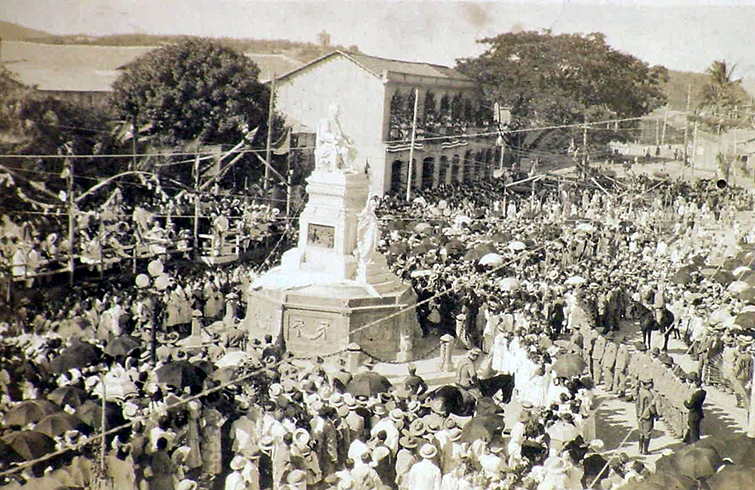 Inauguración monumento en Santiago de Cuba 1918