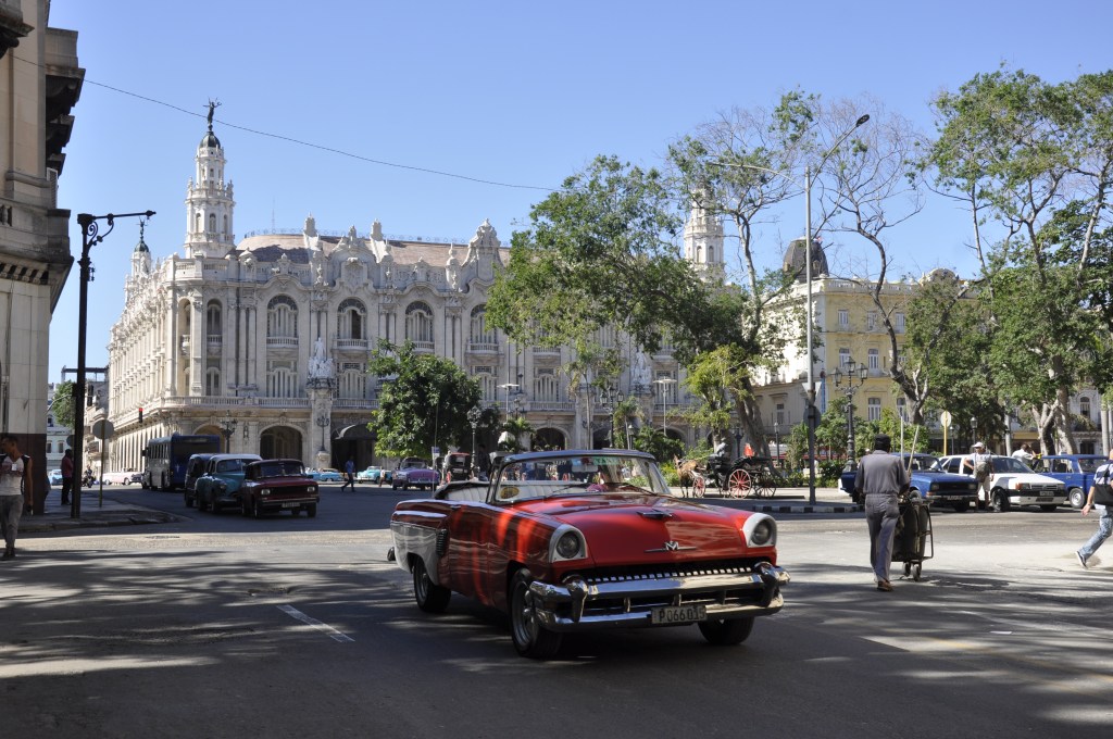 Lo que ves, sientes y te cuentan en La Habana&nbsp;(II)