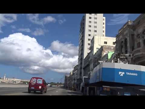 Conversando con un taxista&nbsp;habanero