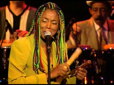 Cuba en voz y canto de&nbsp;mujer